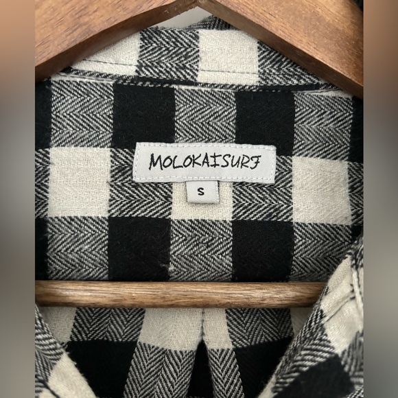 Molokai Surf White and Black Plaid Flannel Shirt | Size S - Picture 5 of 5